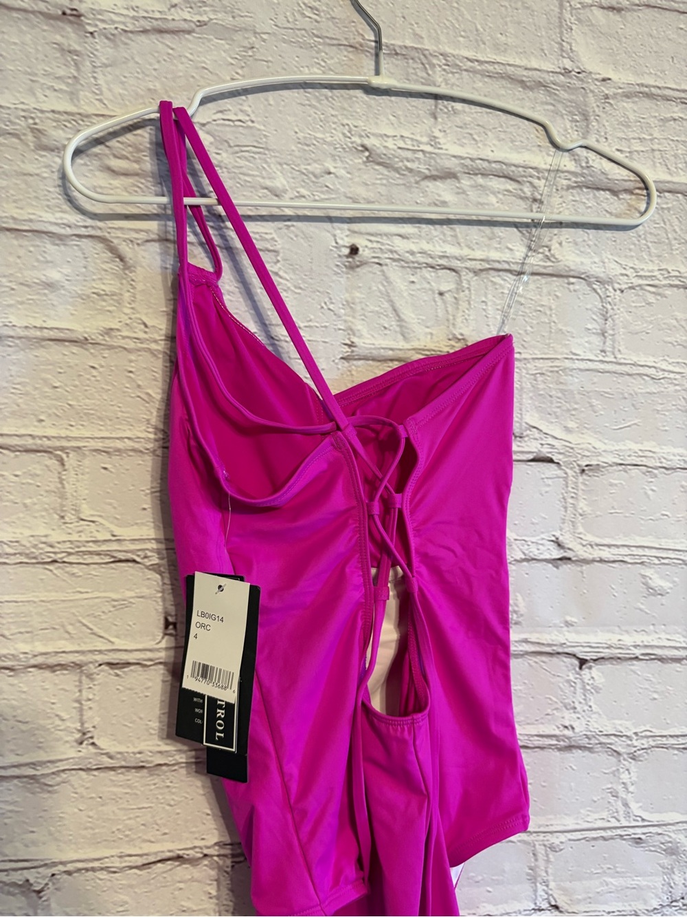 La Blanca Island Goddess One-Shoulder Hot Pink One-Piece Swimsuit - Picture 12 of 15